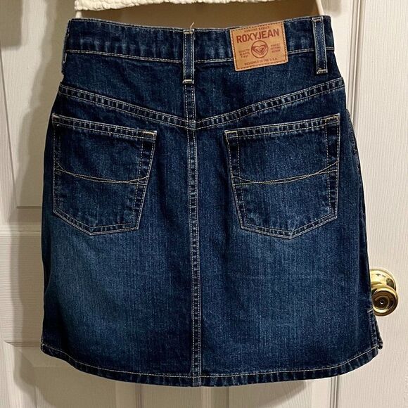 Roxy Jean Denim Skirt Size 3 - Picture 2 of 7